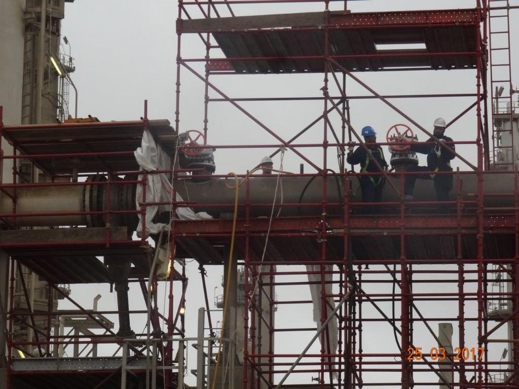 Online Welding in Sabic and API Joint Venture 05